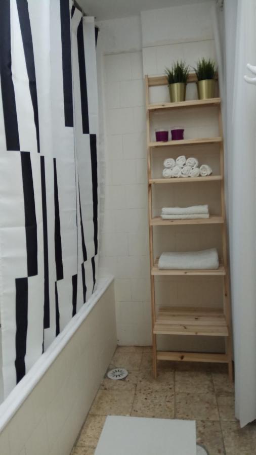 Room In Apartment 里雄莱锡安 外观 照片